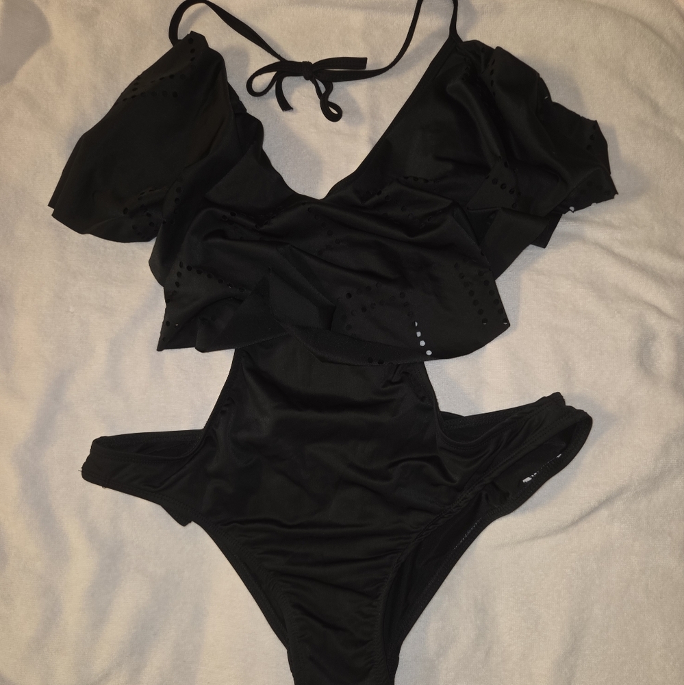 Chic Black Bikini Swimwear